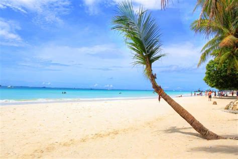 Finding Paradise in Boracay | Never Ending Footsteps