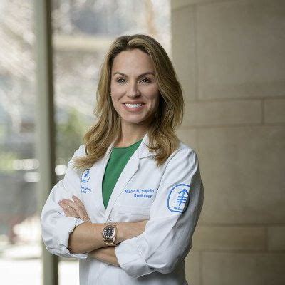 Dr Nicole Saphier- Wiki, Age, Height, Husband, Net Worth (Updated on ...