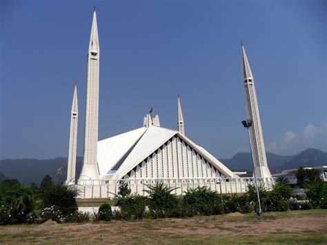 History Of Faisal Mosque in Islamabad Pakistan | Popular in Pakistan