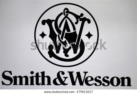 12 Smith And Wesson Logo Images, Stock Photos & Vectors | Shutterstock