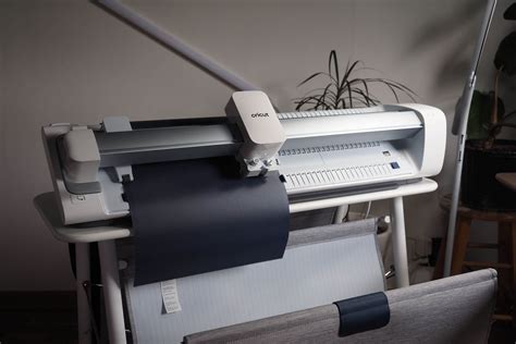 Cricut Venture Review: Large Format and Commercial Cutting Speeds at Home