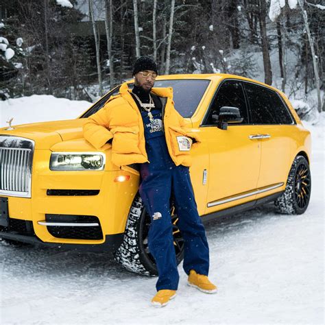 Key Glock Mixes, Matches Yellow Attire to Forgiato Cullinan for Young ...