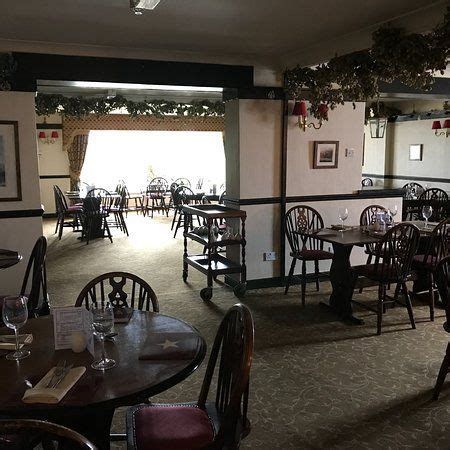 The North Star Hotel Restaurant, Flamborough - traditional decor, good ...