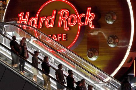 Hard Rock Cafe to celebrate 50th anniversary | Food | Entertainment