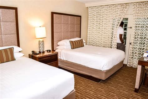 Gaylord Hotel: The Ultimate Gaylord Texan Review - Afrostylicity