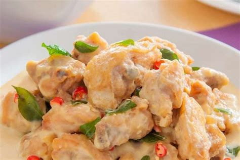 Buttermilk Chicken Recipe: How to Make Buttermilk Chicken at Home