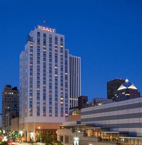 HYATT REGENCY ROCHESTER $139 ($̶1̶5̶9̶) - Updated 2021 Prices & Hotel ...