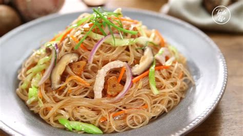 Fuzhou Pan-Fried Noodle With Shredded Pork | chinese cuisine | chinese ...