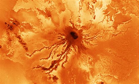 APOD: August 4, 1995 - Closeup of an Io Volcano