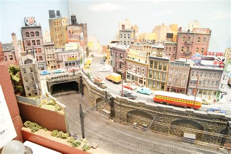 Image result for model railroad city | Ho scale train layout, Ho train ...