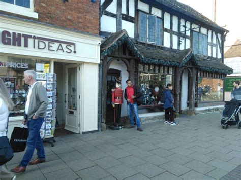 Christmas shop Stratford upon Avon | Christmas shopping, Stratford upon ...