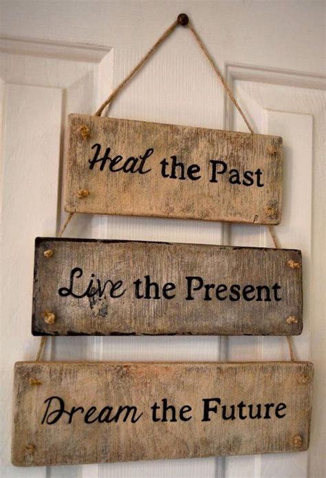 Incredibly diy wood sign ideas with quotes to decor your home (11 ...