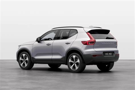 2023 Volvo XC40 price and specs | CarExpert