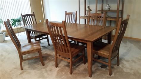 Mentor, OH: Mission Style Solid Oak Dining Room Table