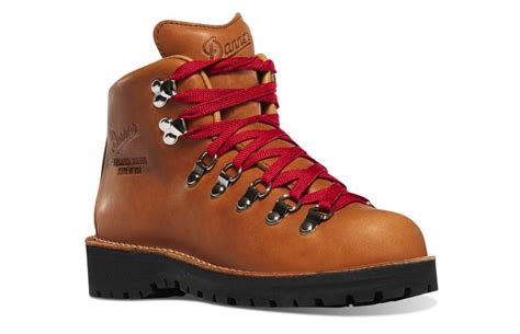 Danner Boots Honest Review and Buying Guide For 2023