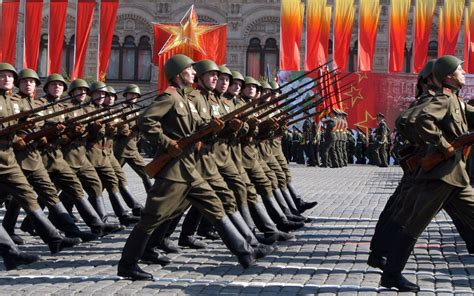 Image - Russian-Soldiers-Red-Square-Parade-Army-Military.jpg ...