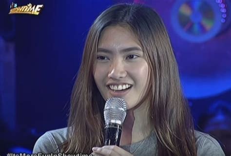 Meet 'Pastillas Girl,' on a quest to find love