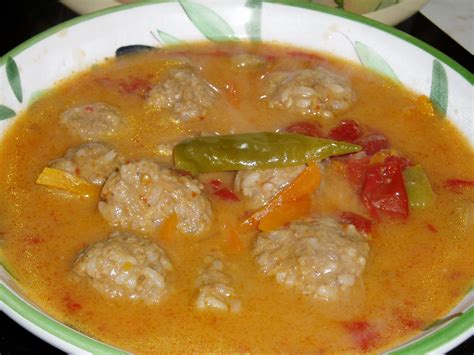 Bulgarian Village Recipe's: Traditional Bulgarian Meatball Soupa