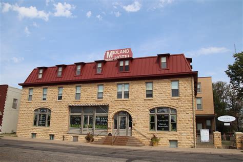 Midland Railroad Hotel & Restaurant | Jaci Starkey | Flickr