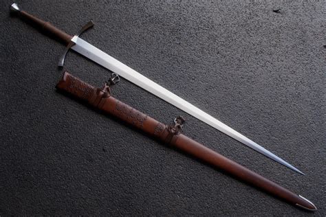 VA-144-Craftsman Series - The German Medieval Long Sword – Valiant Armoury