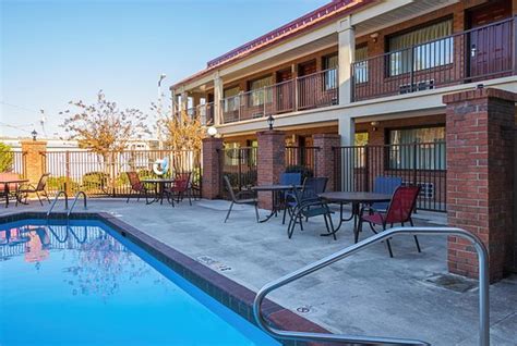 Red Roof Inn & Suites Scottsboro - UPDATED 2018 Prices & Hotel Reviews ...