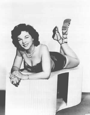 Review: The Fabulous Moolah, by Mary Lillian Ellison - Girls With Guns