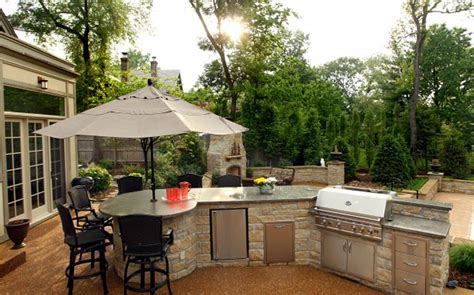 Setting Up the Perfect Backyard BBQ - Poynter Landscape Architecture ...