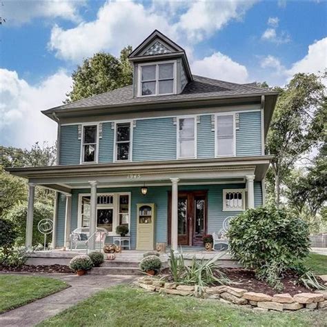 1910 / Oakwood (Ohio) | Victorian homes, Victorian architecture, House ...