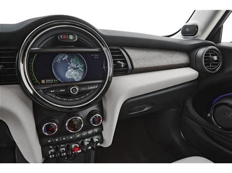 2023 MINI Cooper: 127 Interior Photos | U.S. News