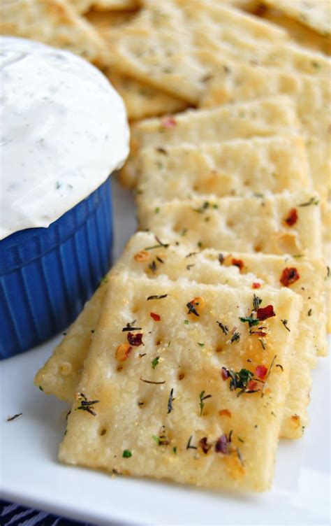 Seasoned Saltine Cracker Recipe - treelasvegas