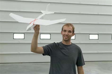 DIY Free-Flight Glider | Free flights, Gliders, An aeroplane