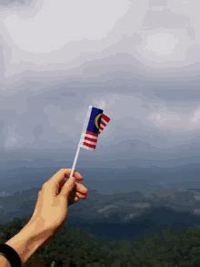 Malaysia Flag GIF - Malaysia - Discover & Share GIFs