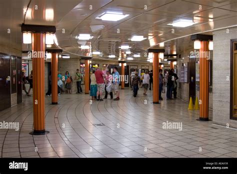 Piccadilly Circus tube station London sub-surface booking hall Stock ...