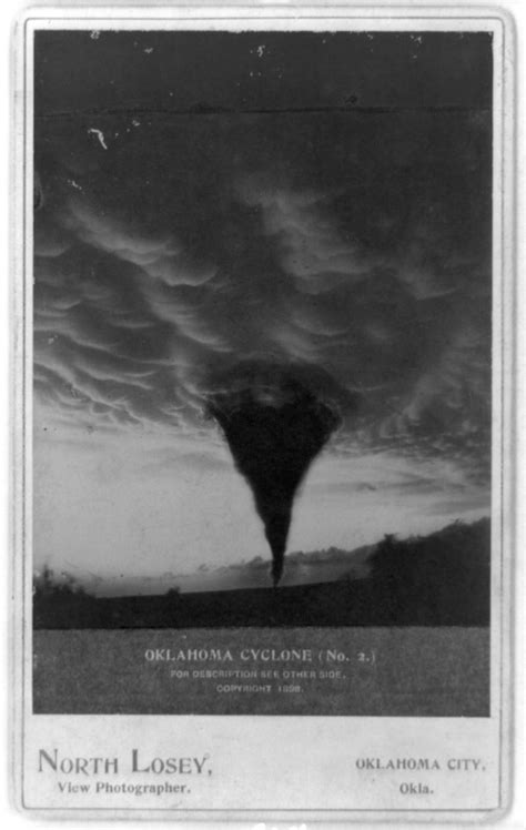 World's Earliest Tornado Photos: Storm Chasers Took Some of Fearless ...