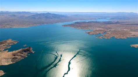 Aerials: Lake Mead and Hoover Dam - The Water Desk