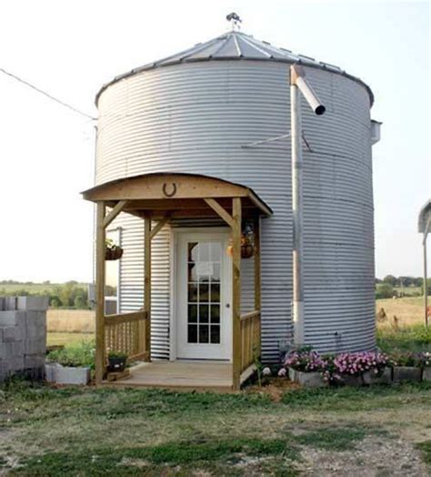 Grain Silo is now a tiny house for weekend stays. | Silo Ideas ...