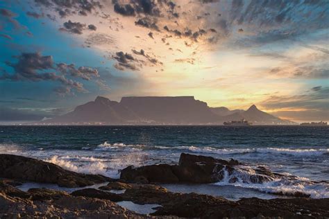 Table Mountain, Robben Island & Penguins in Cape Town, South Africa ...