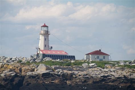 Of Lobsters and Lighthouses: Searching for Sovereignty at Machias Seal ...