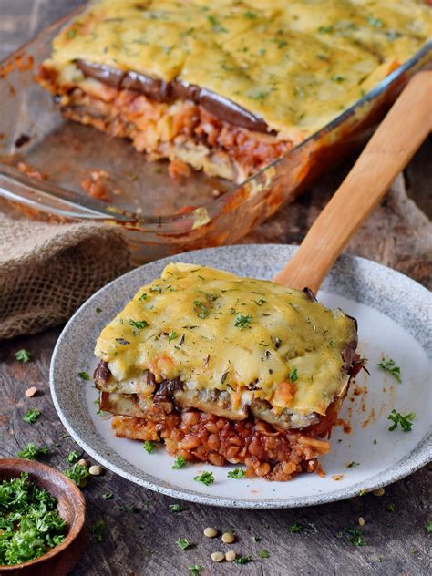 Vegan moussaka with lentils and eggplant! This popular Greek dish can ...