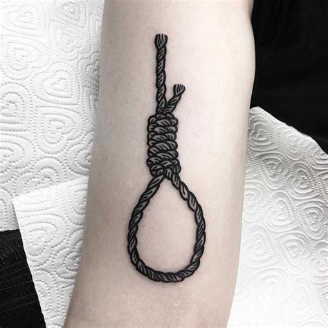 Hangman’s knot tattoo by Deborah Pow | Knot tattoo, Rope tattoo, Tattoos