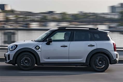 MINI Countryman hybrid running costs | DrivingElectric