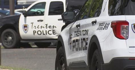 Trenton police officer charged with gang ties "not a criminal, he's a ...