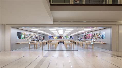 Apple Cumberland Mall | Atlanta Georgia USA - Heroes Of Adventure