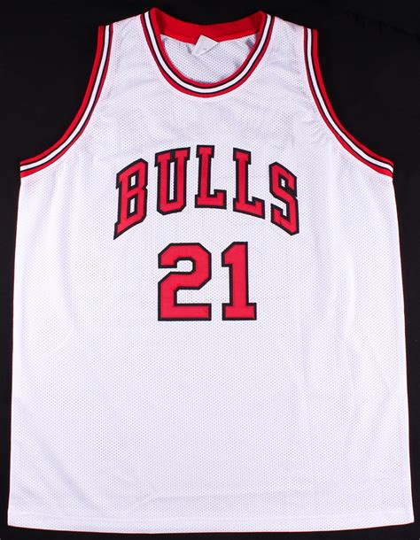 Jimmy Butler Signed Bulls Jersey (Schwartz COA) | Pristine Auction