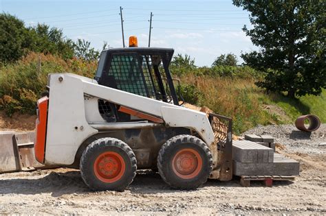 Hydraulic Solutions for Bobcat Mini Excavator Attachments - Stucchi USA