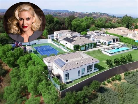 Gwen Stefani Is Selling The Beverly Hills Mansion She Shared With Ex ...