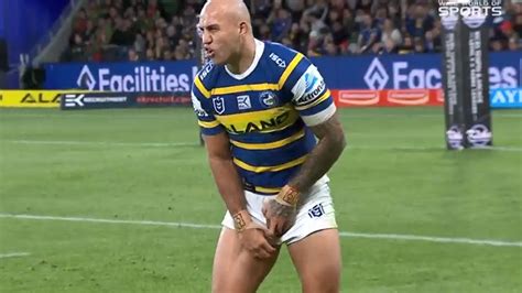 NRL news: Blake Ferguson hit in groin during Parramatta Eels win over ...