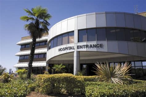 Mediclinic Morningside closes new admissions as 15 staff contract Covid ...