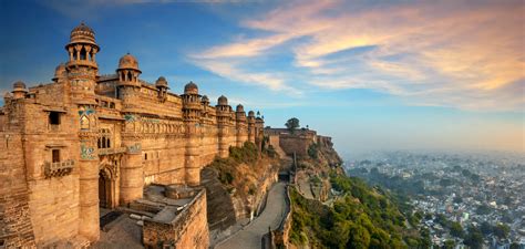 Gwalior Fort: A Gem in Madhya Pradesh | Gwalior Fort Facts