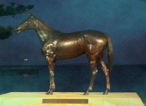 Makybe Diva Statue - Port Lincoln